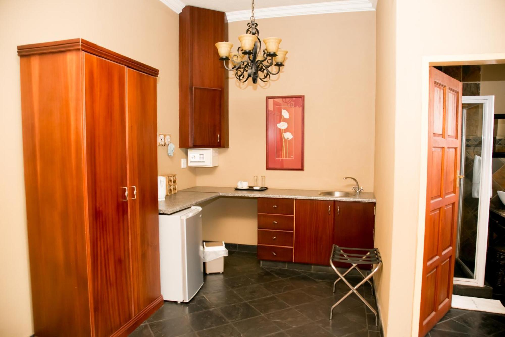 Picanha Grill Guest House & Events Venue Nigel Kamer foto