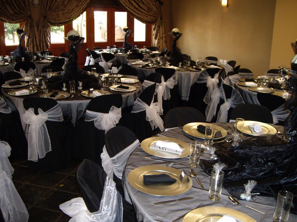 Picanha Grill Guest House & Events Venue Nigel Buitenkant foto